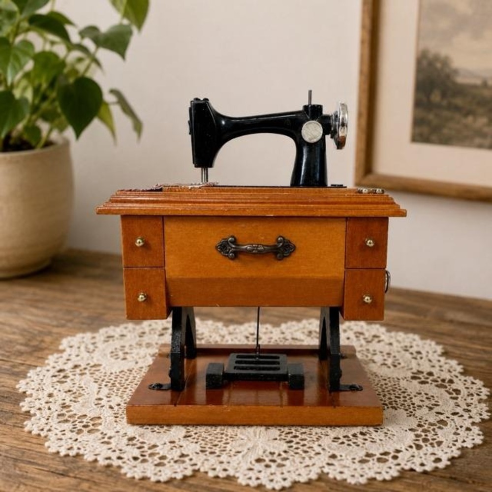 Vintage Berkeley Designs Sewing Machine Music Box My Favorite Things Working